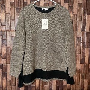 NWT THML Tweed Top with Chiffon side panels A23